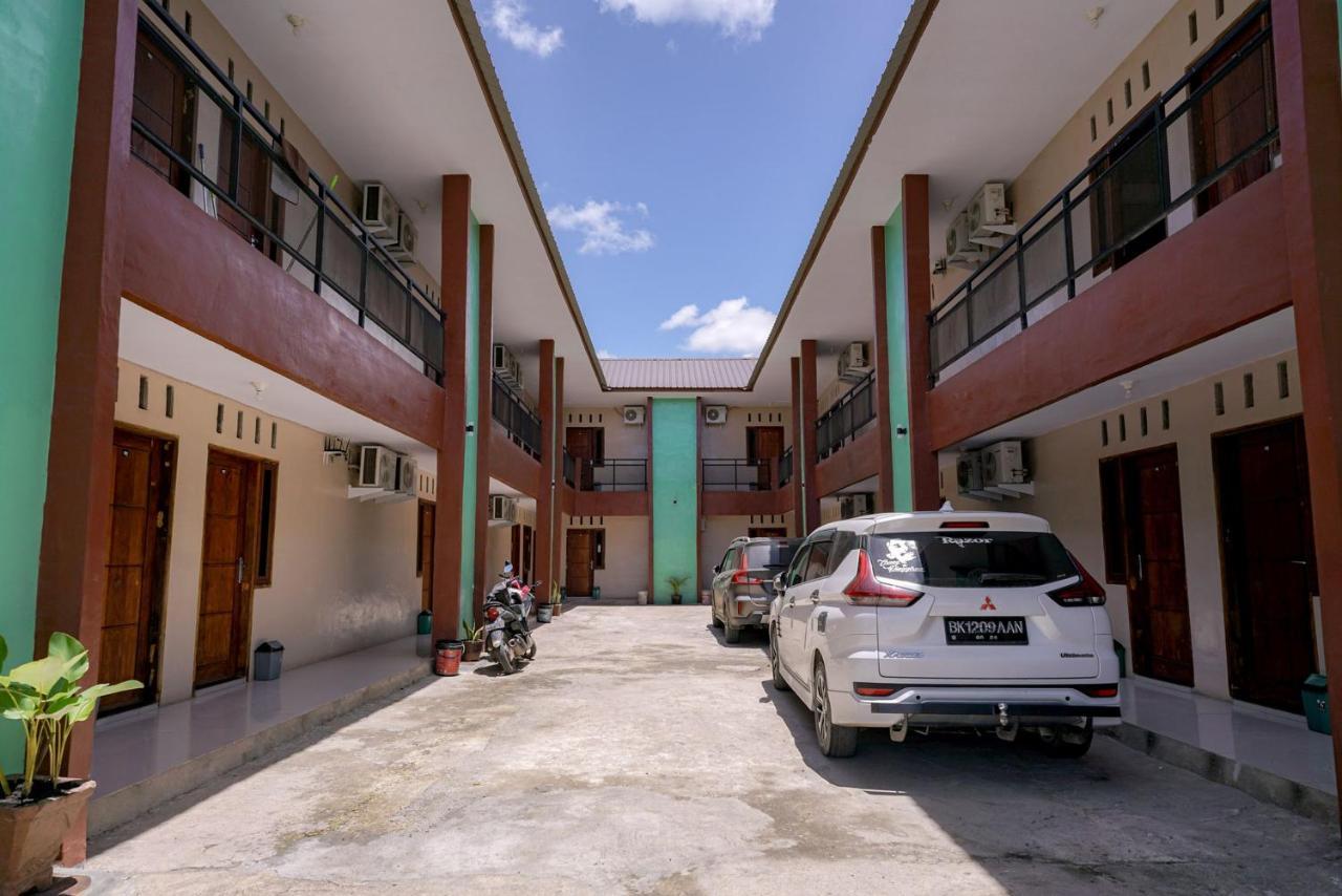 Reddoorz Syariah Near Bukit Teletubbies Padangsidempuan酒店 外观 照片